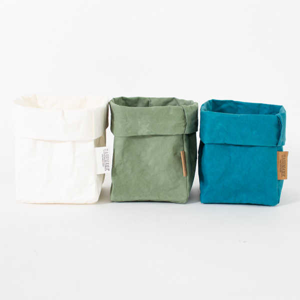 いくつも揃えたくなる収納BOX（左からWHITE、SALVIA、OLBIA）