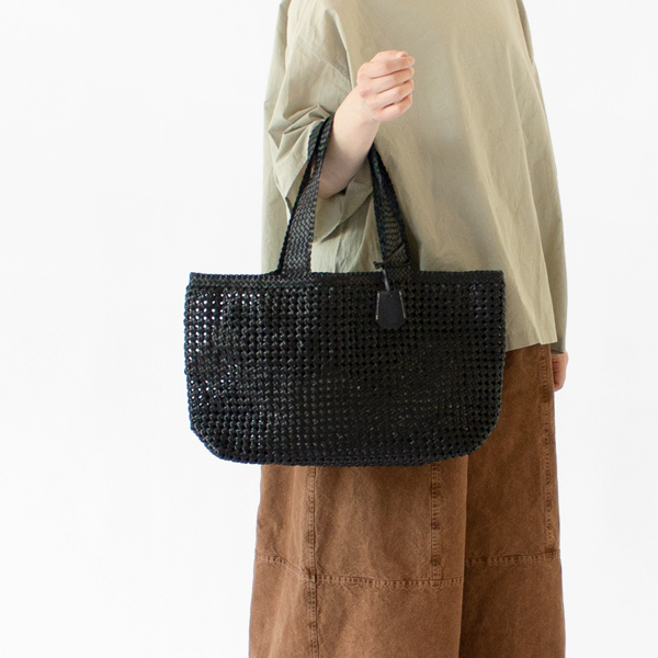 身長：162cm(BLACK)