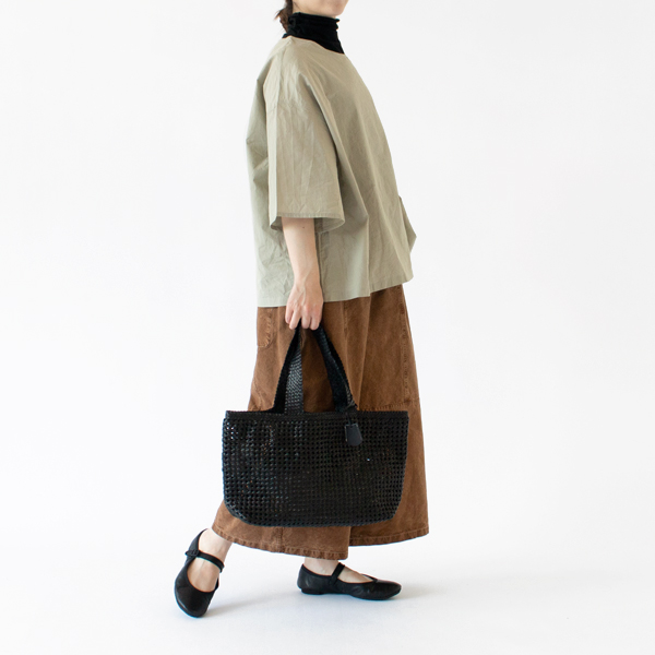 身長：162cm(BLACK)