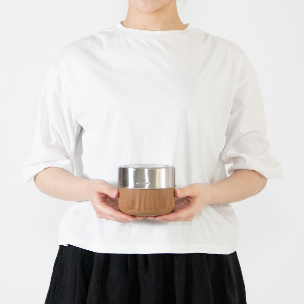 身長：162cm(600ml-ALMOND)