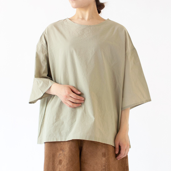 身長：162cm(KHAKI)