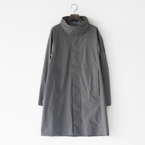全天候型ユニセックスコート KENROKU(CHARCOAL)
