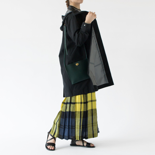 身長：162cm(BLACK-S)