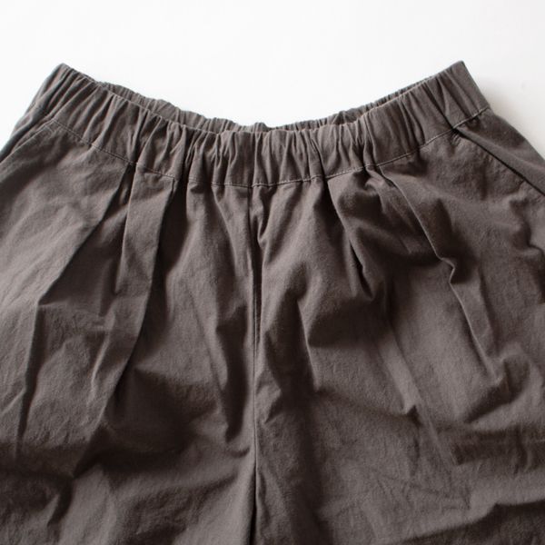 ウエストはゴムでストレスフリーな着用感(GREY※完売カラー)