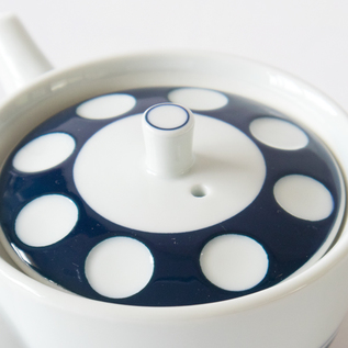 水玉 急須 茶の間 ／副千製陶所（ソエセンセイトウショ）｜愛着を持っ