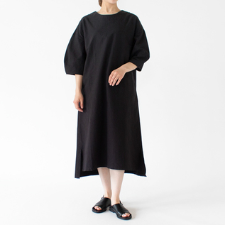 BLACK・身長162cm BLACK・身長162cm