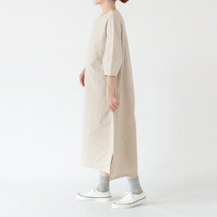 BEIGE・身長162cm BEIGE・身長162cm