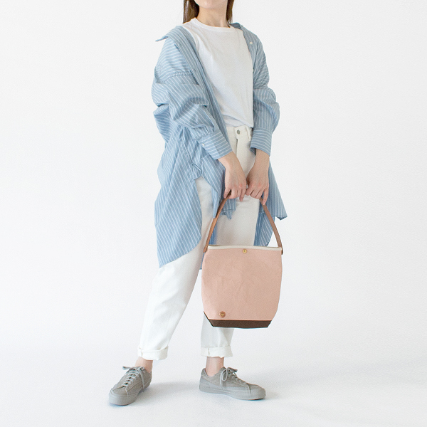 SAKURA x DUSTY BROWN・身長162cm