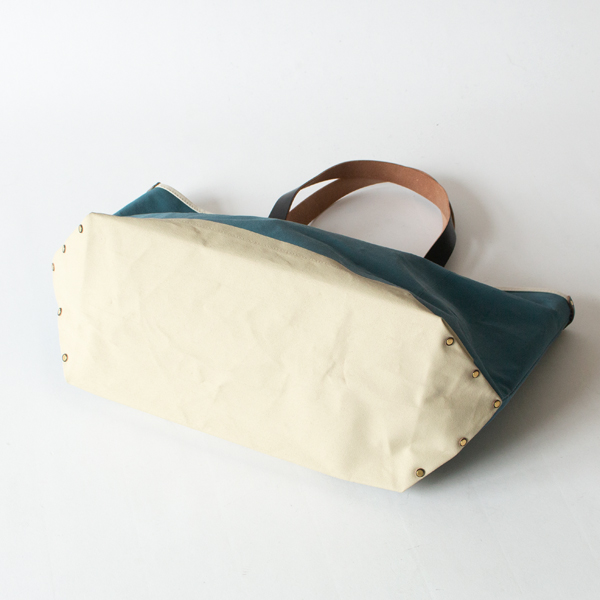 GREISH BLUE x CELADON GREISH BLUE x CELADON