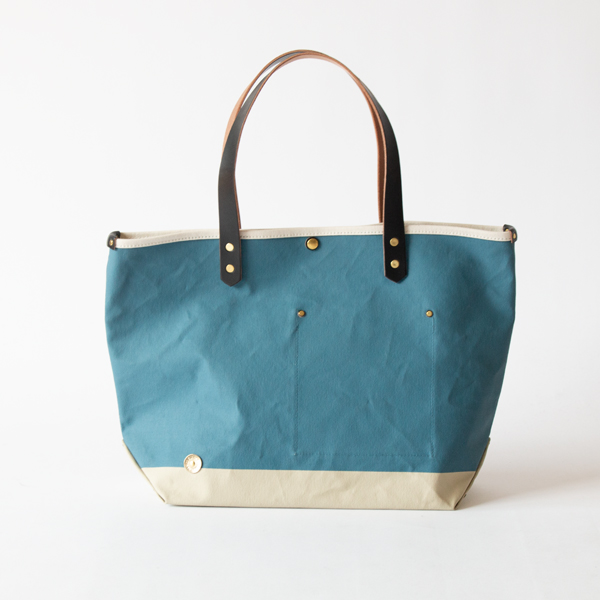 【受発注】トートバッグ(M) PINE 9号 SCCP002 ZUTTO別注色(GREISH BLUE x CELADON) 【受発注】トートバッグ(M) PINE 9号 SCCP002 ZUTTO別注色(GREISH BLUE x CELADON)