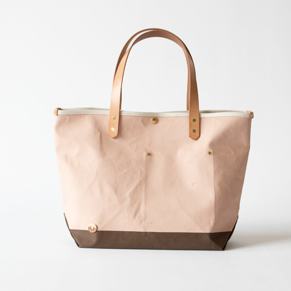 トートバッグ(M) PINE 9号 SCCP002 ZUTTO別注色(SAKURA x DUSTY BROWN) トートバッグ(M) PINE 9号 SCCP002 ZUTTO別注色(SAKURA x DUSTY BROWN)