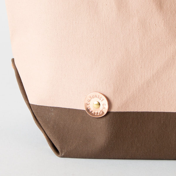 SAKURA x DUSTY BROWN