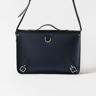 サッチェルバッグ 16/Navy／Zatchels（ザッチェルズ）｜愛着を