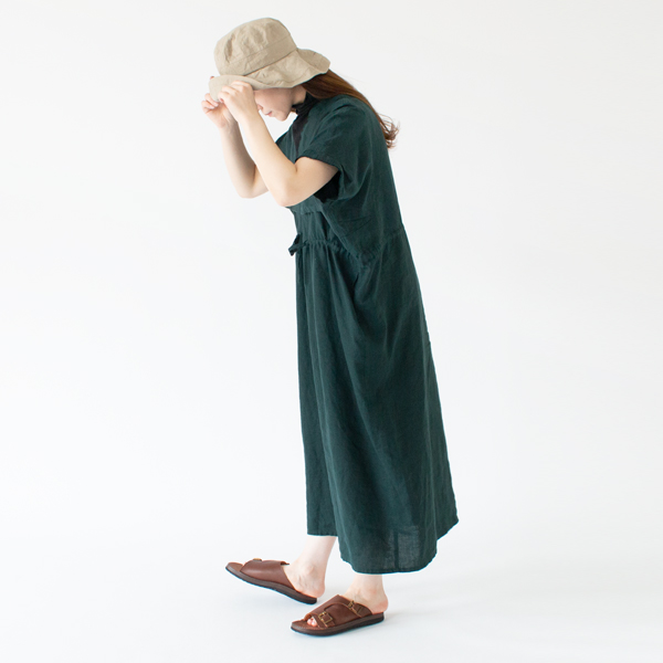 BEIGE・身長162cm BEIGE・身長162cm