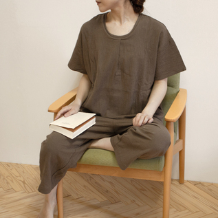 身長:162cm(BEIGE) 身長:162cm(BEIGE)