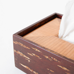 素箱 ティッシュケース／藤木伝四郎商店｜愛着を持ってずっと使いたい