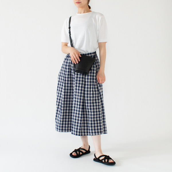 Sサイズ着用、身長：162cm