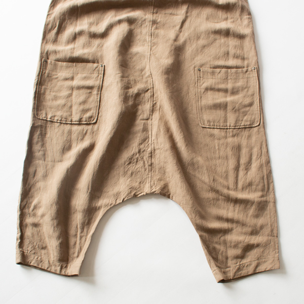 サルエルパンツのようなリラックス感で穿けます(OLIVE) サルエルパンツのようなリラックス感で穿けます(OLIVE)