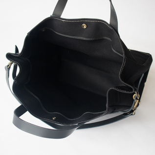 BLACK BLACK