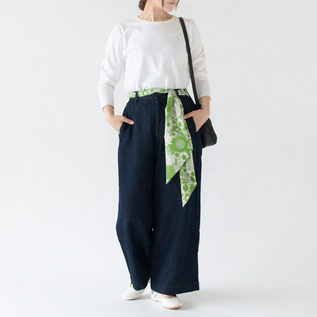 身長:162cm(クルーネック/WHITE(M)) 身長:162cm(クルーネック/WHITE(M))