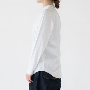 身長:162cm(モックネック/WHITE(M)) 身長:162cm(モックネック/WHITE(M))