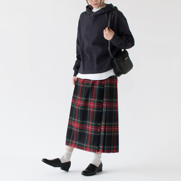 身長:162cm(モックネック/WHITE(M)) 身長:162cm(モックネック/WHITE(M))