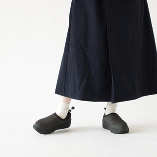 BLACK・身長162cm BLACK・身長162cm