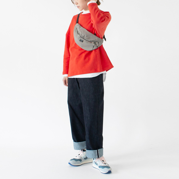 身長:162cm(モックネック/WHITE(M)) 身長:162cm(モックネック/WHITE(M))