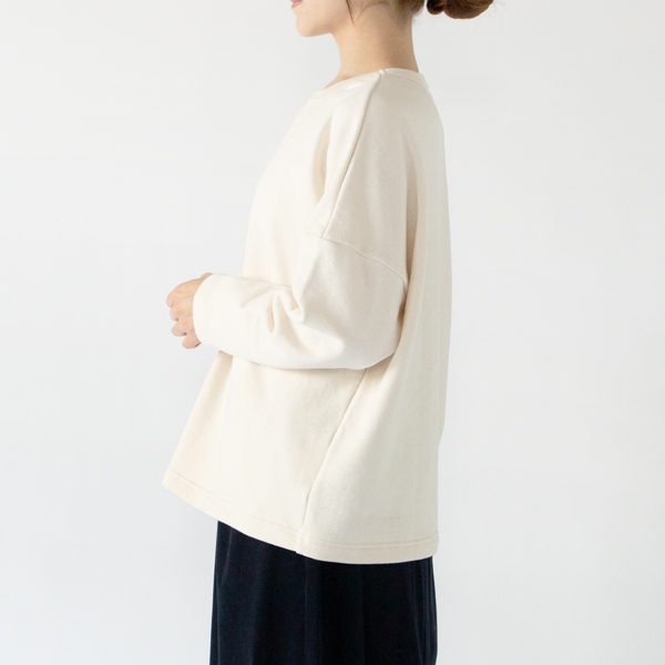身長：162cm(KINARI)