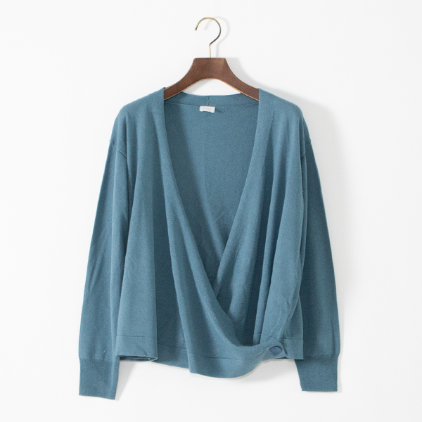 シルクカシミヤ 深Vネックニットプルオーバー(MID BLUE)