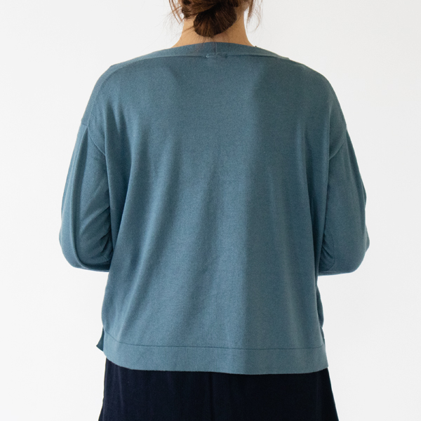 MID BLUE・身長162cm