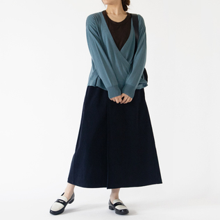 MID BLUE・身長162cm MID BLUE・身長162cm