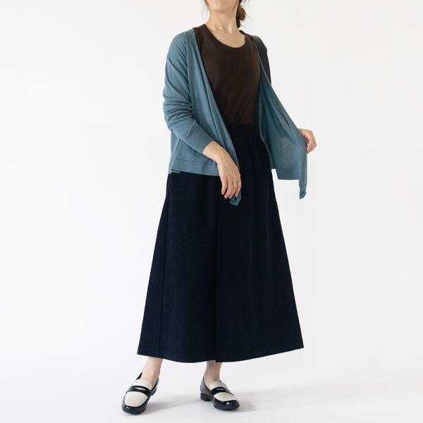 MID BLUE・身長162cm