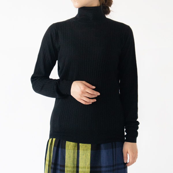 身長162cm・BLACK