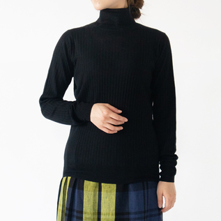 身長162cm・BLACK