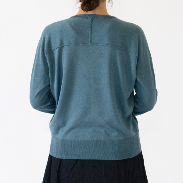 MID BLUE・身長162cm
