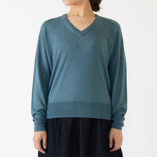 シルクカシミヤ Vネックニットプルオーバー／C.T.plage（シーティー