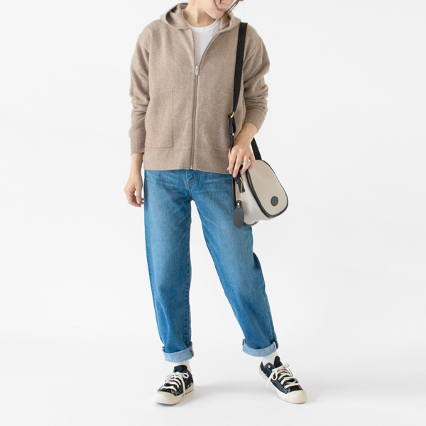 BEIGE・身長162cm BEIGE・身長162cm