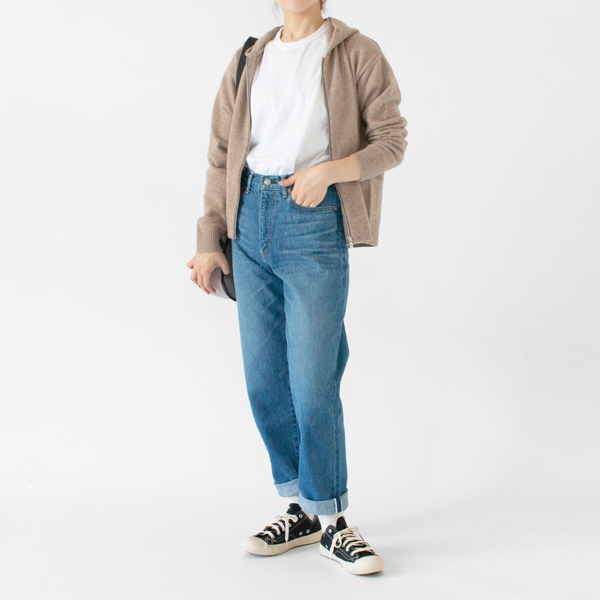 BEIGE・身長162cm BEIGE・身長162cm