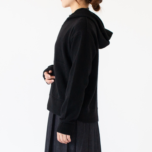 BLACK・身長162cm BLACK・身長162cm