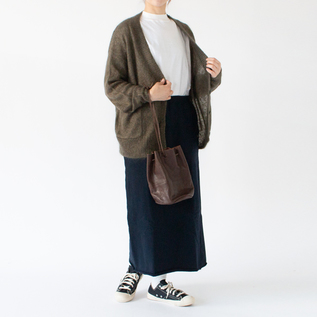 KHAKI・身長162cm KHAKI・身長162cm