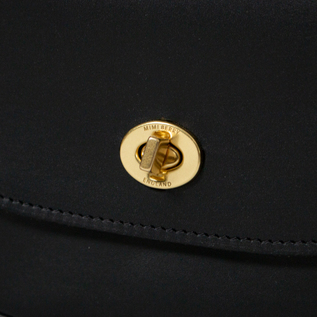 ショルダーバッグ FRANCIS／Mimi（ミミ）｜愛着を持ってずっと使いたい