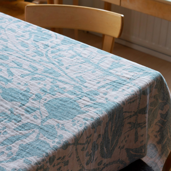 模様替えや気分転換にも(ROSE PETROLEUM)