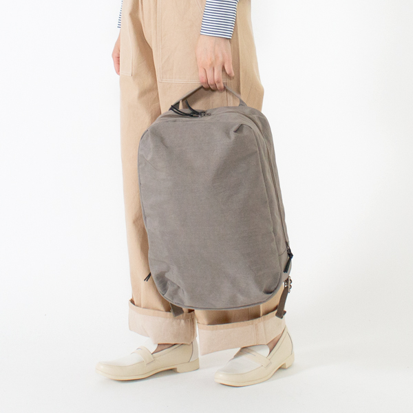 身長：162cm(GREIGE)