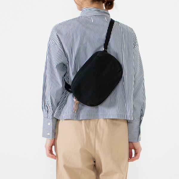 身長：162cm(BLACK)