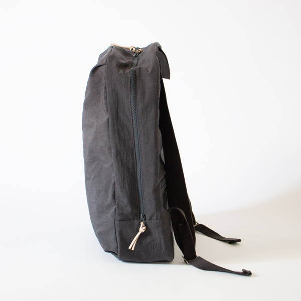 FUKUI SIWAナイロンリュック L(DARK GREY)