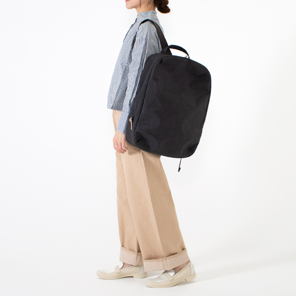 身長：162cm(DARK GREY)