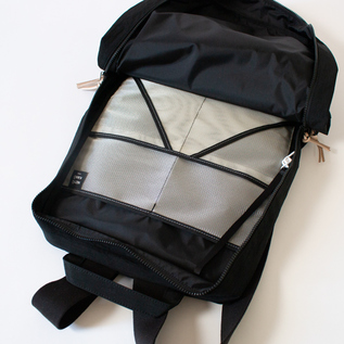 開けたところ(BLACK) 開けたところ(BLACK)