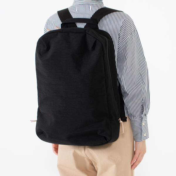 身長：162cm(BLACK)