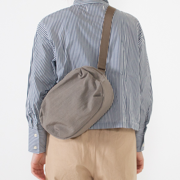 身長：162cm(GREIGE)